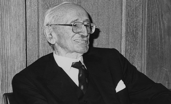 F.A. Hayek: Between Classical Liberalism and Conservatism?